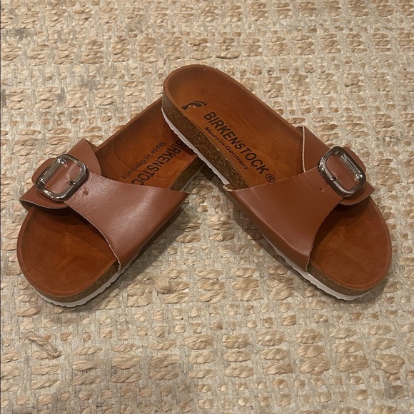 Birkenstock Tan Slide Sandals with silver Buckle - Picture 1 of 7